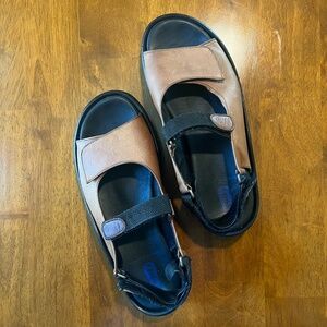 Women's Wolky Leather Jewel Sandal EU Size 41